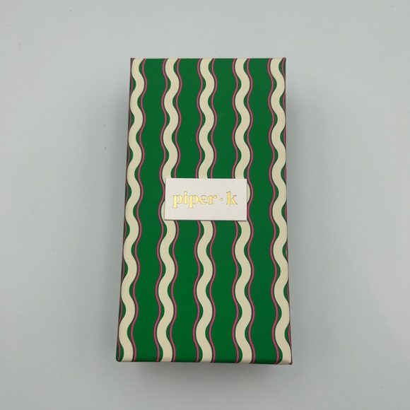 *New* Piper K Swan With Crown Key Chain & Bag Charm - Picture 5 of 6